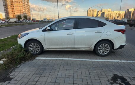 Hyundai Solaris II рестайлинг, 2020 год, 1 400 000 рублей, 3 фотография