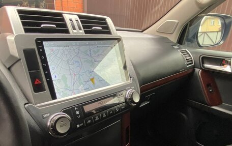 Toyota Land Cruiser Prado 150 рестайлинг 2, 2015 год, 3 500 000 рублей, 10 фотография
