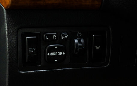 Toyota Avensis III рестайлинг, 2006 год, 989 000 рублей, 21 фотография