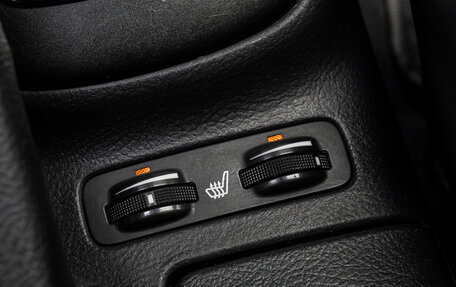 Toyota Avensis III рестайлинг, 2006 год, 989 000 рублей, 23 фотография