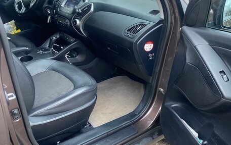 Hyundai ix35 I рестайлинг, 2014 год, 1 250 000 рублей, 2 фотография