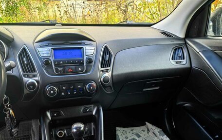 Hyundai ix35 I рестайлинг, 2014 год, 1 200 000 рублей, 17 фотография