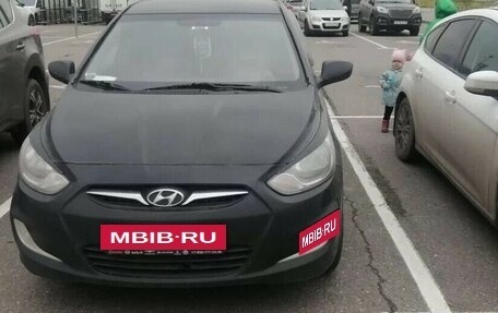 Hyundai Accent IV, 2011 год, 550 000 рублей, 3 фотография