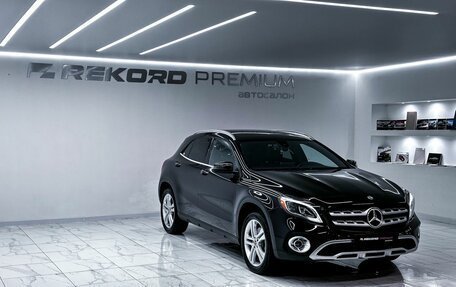 Mercedes-Benz GLA, 2019 год, 3 100 000 рублей, 2 фотография