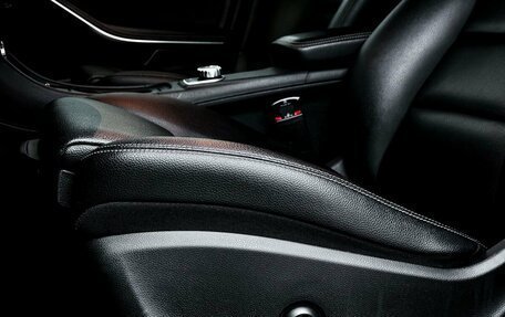 Mercedes-Benz GLA, 2019 год, 3 100 000 рублей, 12 фотография