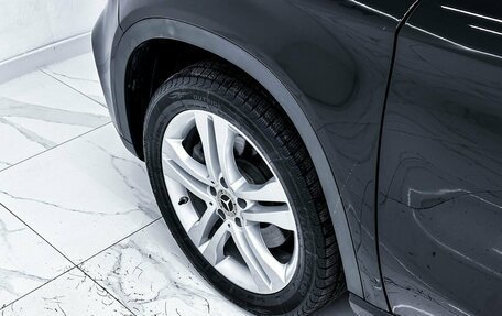 Mercedes-Benz GLA, 2019 год, 3 100 000 рублей, 34 фотография