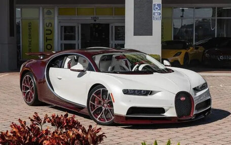 Bugatti Chiron, 2021 год, 332 510 400 рублей, 2 фотография