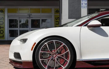 Bugatti Chiron, 2021 год, 332 510 400 рублей, 3 фотография