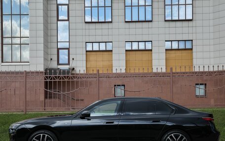 BMW 7 серия, 2024 год, 13 995 000 рублей, 32 фотография