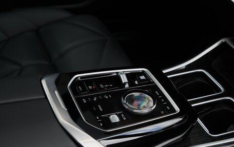 BMW 7 серия, 2024 год, 13 995 000 рублей, 40 фотография