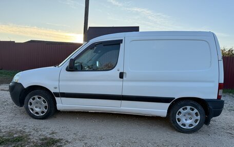 Peugeot Partner II рестайлинг 2, 2006 год, 278 000 рублей, 3 фотография