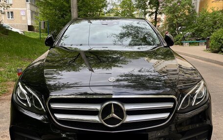 Mercedes-Benz E-Класс, 2018 год, 3 160 000 рублей, 2 фотография