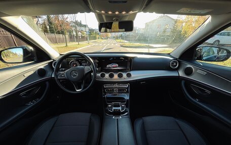 Mercedes-Benz E-Класс, 2018 год, 3 160 000 рублей, 8 фотография