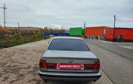 BMW 5 серия, 1989 год, 430 000 рублей, 4 фотография