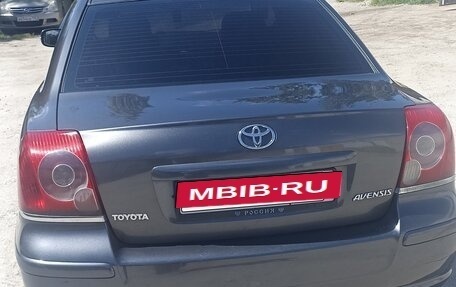 Toyota Avensis III рестайлинг, 2007 год, 800 000 рублей, 3 фотография