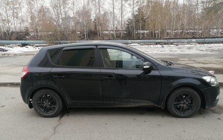 KIA cee'd I рестайлинг, 2010 год, 670 000 рублей, 3 фотография
