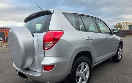 Toyota RAV4, 2005 год, 950 000 рублей, 6 фотография