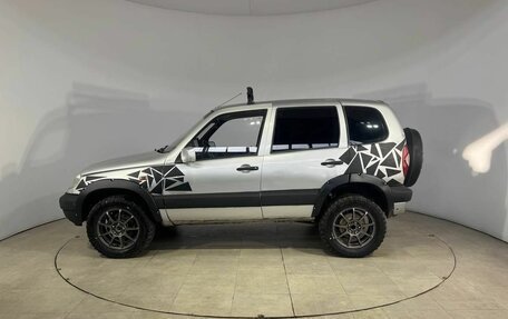 Chevrolet Niva I рестайлинг, 2003 год, 300 000 рублей, 10 фотография