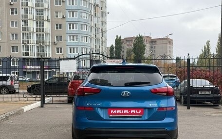 Hyundai Tucson III, 2019 год, 2 100 000 рублей, 5 фотография