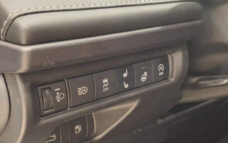Toyota Camry, 2024 год, 4 008 000 рублей, 28 фотография