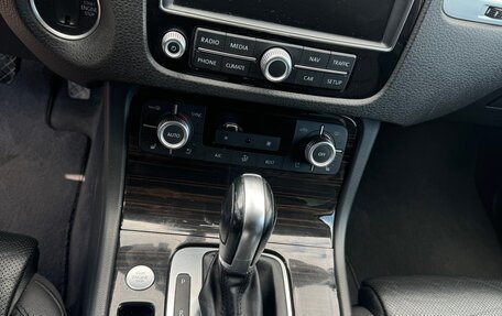 Volkswagen Touareg III, 2017 год, 3 200 000 рублей, 5 фотография