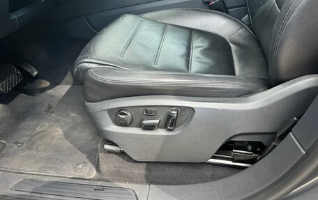 Volkswagen Touareg III, 2017 год, 3 200 000 рублей, 9 фотография