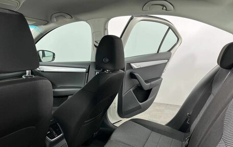 Skoda Octavia, 2013 год, 1 380 000 рублей, 9 фотография