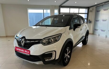 Renault Kaptur I рестайлинг, 2022 год, 969 000 рублей, 3 фотография