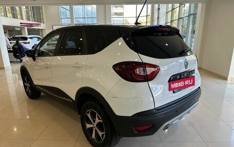 Renault Kaptur I рестайлинг, 2022 год, 969 000 рублей, 9 фотография