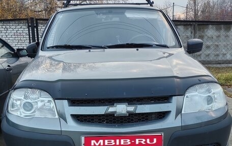 Chevrolet Niva I рестайлинг, 2012 год, 450 000 рублей, 1 фотография