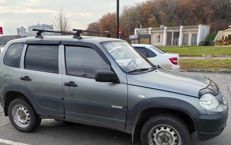 Chevrolet Niva I рестайлинг, 2012 год, 450 000 рублей, 2 фотография