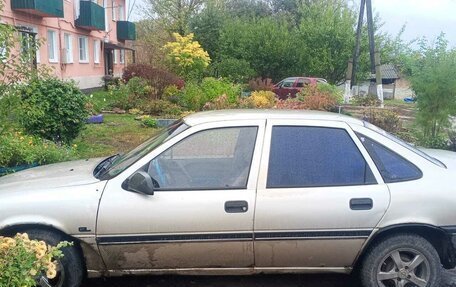 Opel Vectra A, 1990 год, 59 000 рублей, 4 фотография