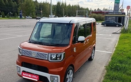 Daihatsu Wake I, 2015 год, 915 000 рублей, 2 фотография