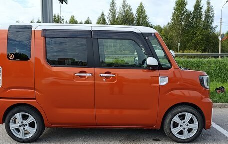 Daihatsu Wake I, 2015 год, 915 000 рублей, 21 фотография