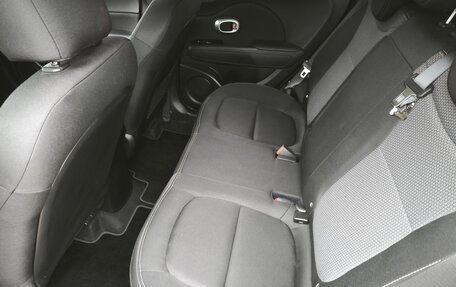 KIA Soul II рестайлинг, 2018 год, 1 900 000 рублей, 10 фотография