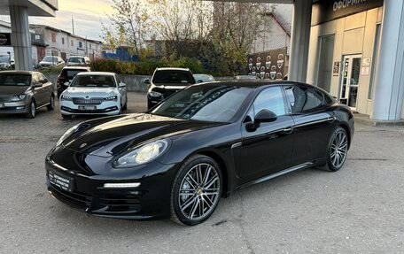 Porsche Panamera II рестайлинг, 2013 год, 3 350 000 рублей, 3 фотография