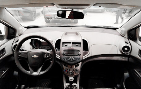 Chevrolet Aveo III, 2014 год, 650 000 рублей, 18 фотография