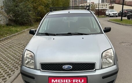 Ford Fusion I, 2005 год, 368 000 рублей, 2 фотография