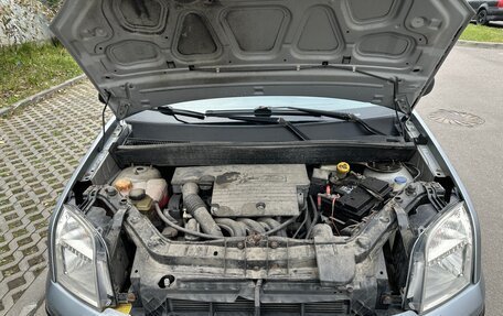 Ford Fusion I, 2005 год, 368 000 рублей, 14 фотография