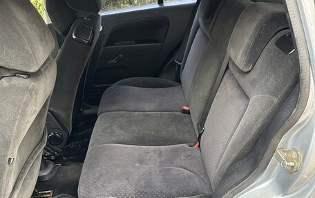 Ford Fusion I, 2005 год, 368 000 рублей, 11 фотография