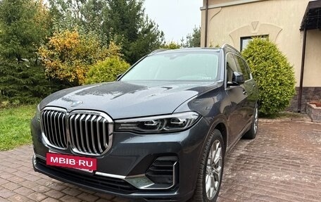 BMW X7, 2020 год, 7 100 000 рублей, 3 фотография