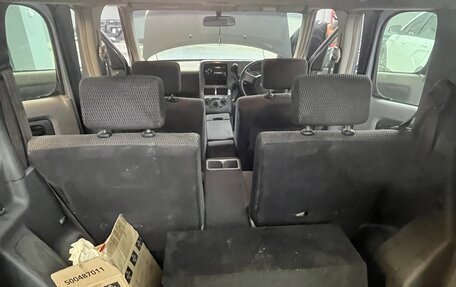 Nissan Cube II, 2005 год, 333 333 рублей, 10 фотография