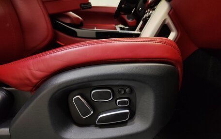 Land Rover Range Rover IV рестайлинг, 2013 год, 2 630 000 рублей, 23 фотография