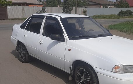 Daewoo Nexia I рестайлинг, 2001 год, 135 000 рублей, 2 фотография