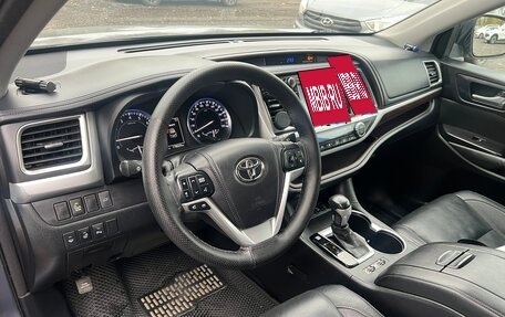 Toyota Highlander III, 2014 год, 2 750 000 рублей, 11 фотография