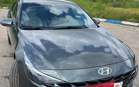 Hyundai Elantra, 2020 год, 1 900 000 рублей, 4 фотография