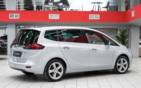 Opel Zafira C рестайлинг, 2013 год, 1 099 000 рублей, 3 фотография