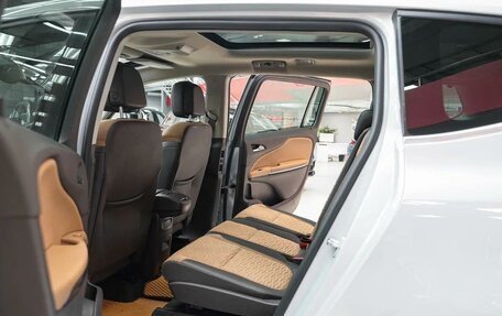 Opel Zafira C рестайлинг, 2013 год, 1 099 000 рублей, 13 фотография