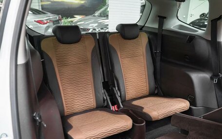 Opel Zafira C рестайлинг, 2013 год, 1 099 000 рублей, 16 фотография