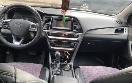 Hyundai Sonata VII, 2017 год, 1 350 000 рублей, 3 фотография